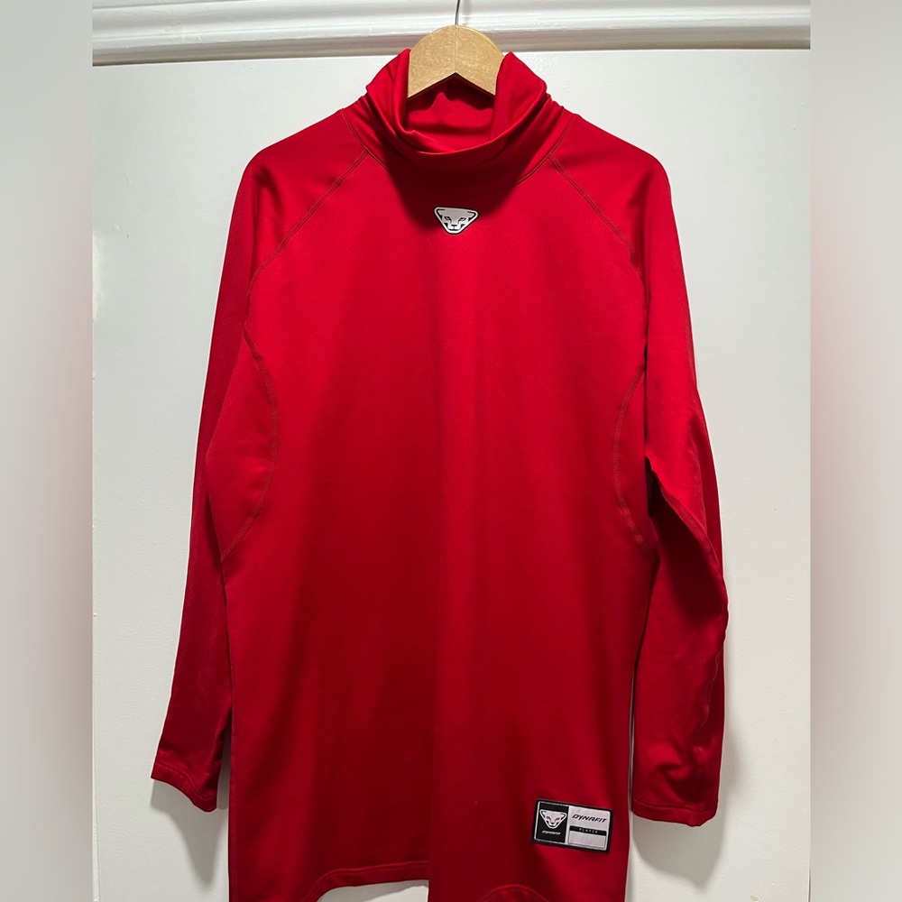 Dynafit Top Red Lined Wool Turtleneck EUC Long sleeve Ski Attire Women’s